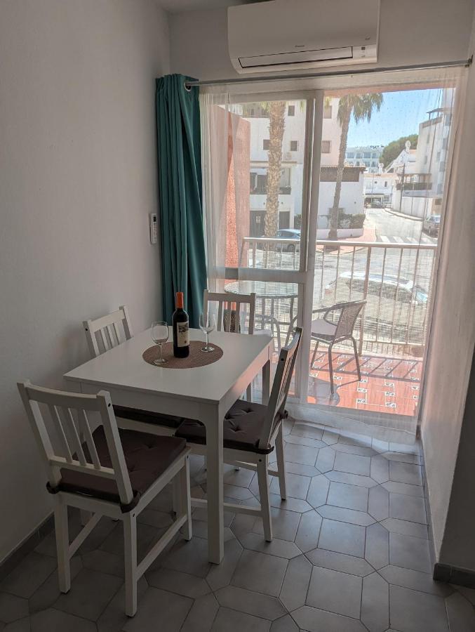 Apartamento Entero, Enormes Piscinas, Terraza Y Playa بينالماذينا المظهر الخارجي الصورة