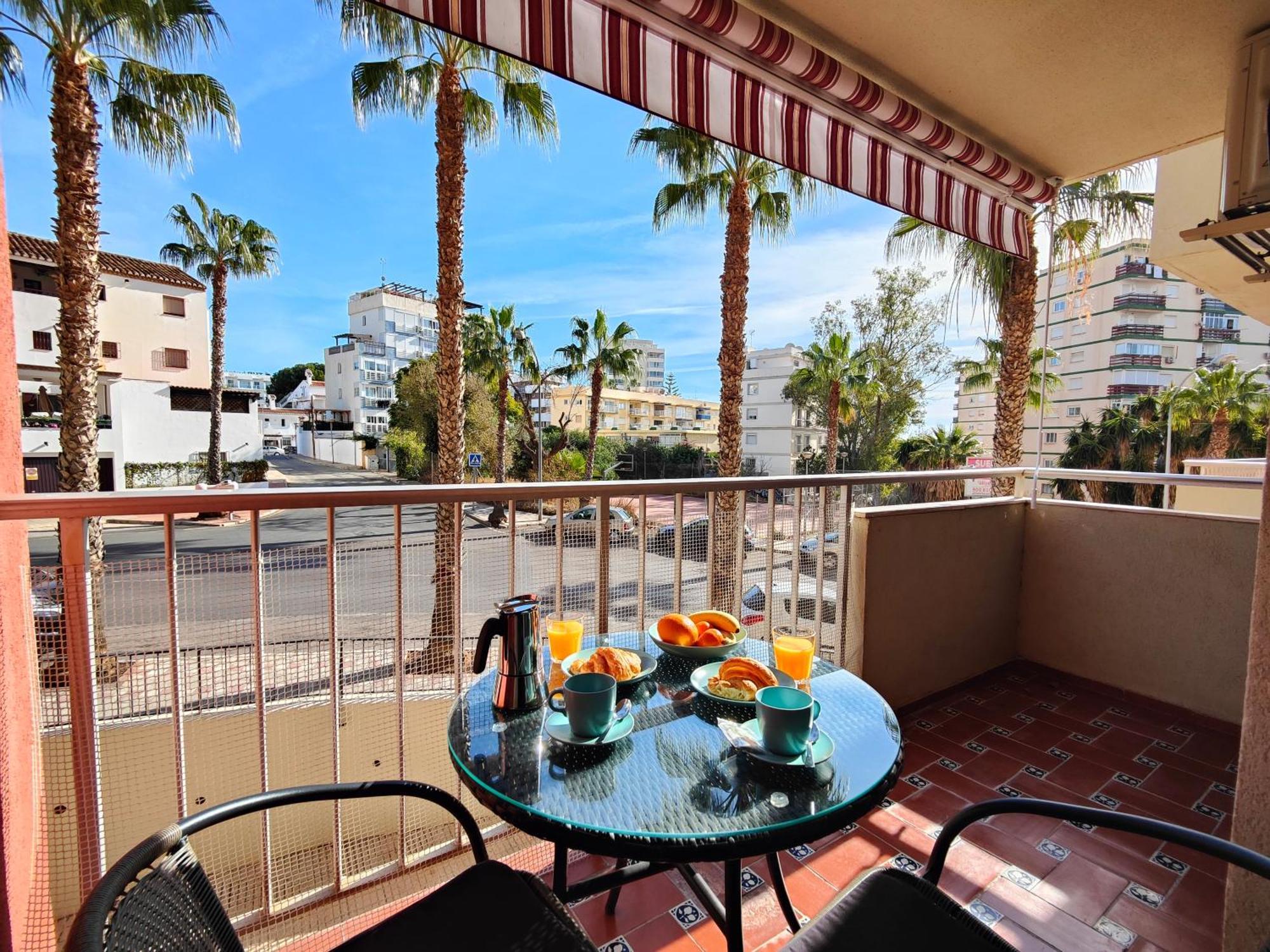 Apartamento Entero, Enormes Piscinas, Terraza Y Playa بينالماذينا المظهر الخارجي الصورة