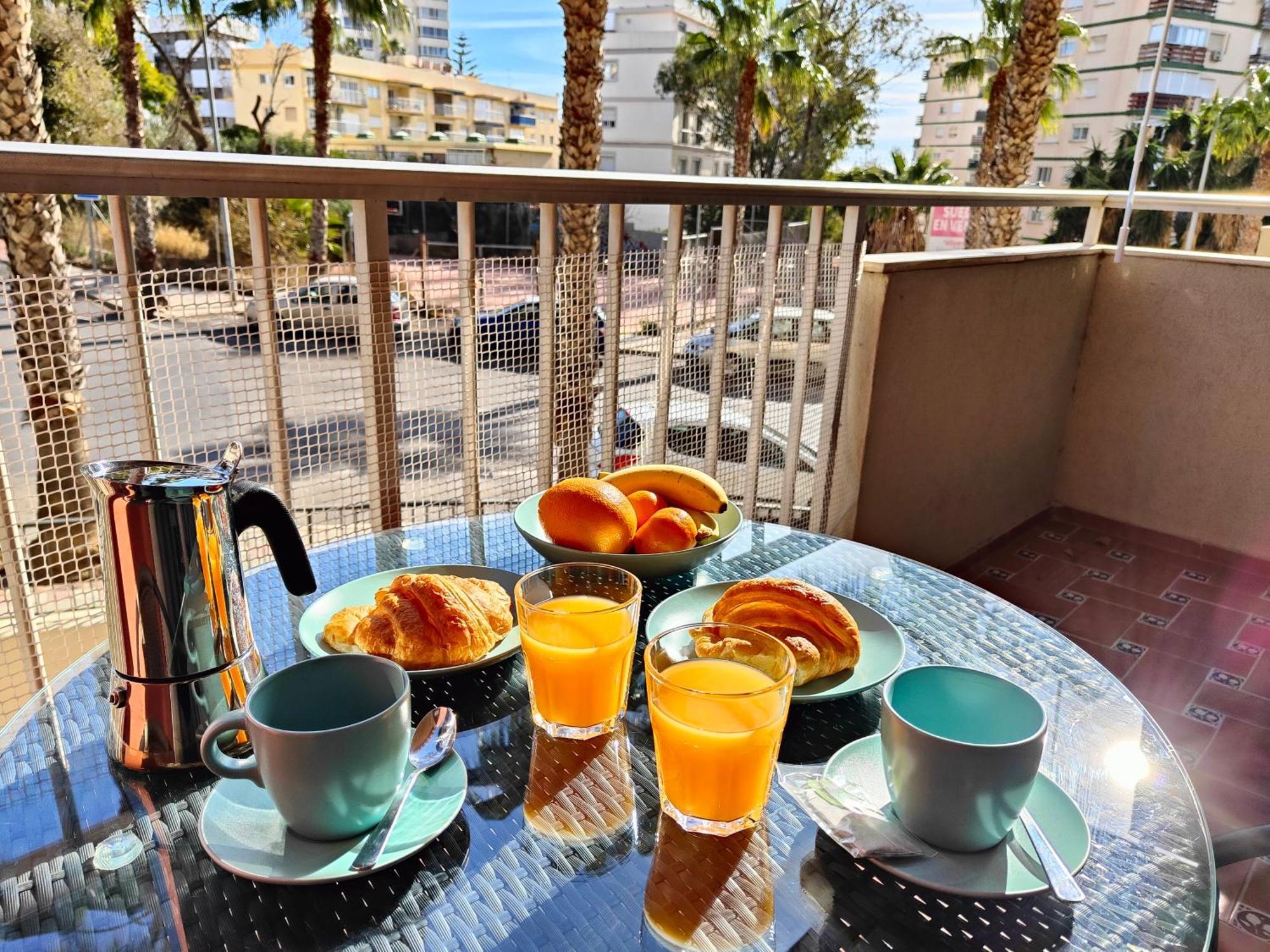Apartamento Entero, Enormes Piscinas, Terraza Y Playa بينالماذينا المظهر الخارجي الصورة