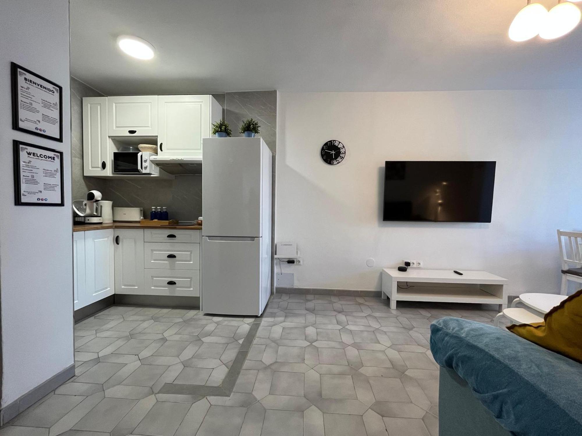 Apartamento Entero, Enormes Piscinas, Terraza Y Playa بينالماذينا المظهر الخارجي الصورة