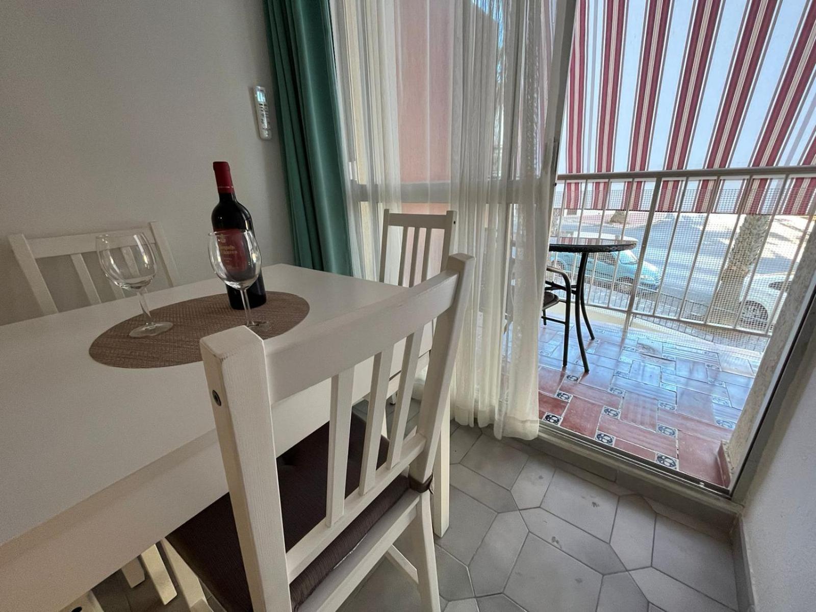 Apartamento Entero, Enormes Piscinas, Terraza Y Playa بينالماذينا المظهر الخارجي الصورة