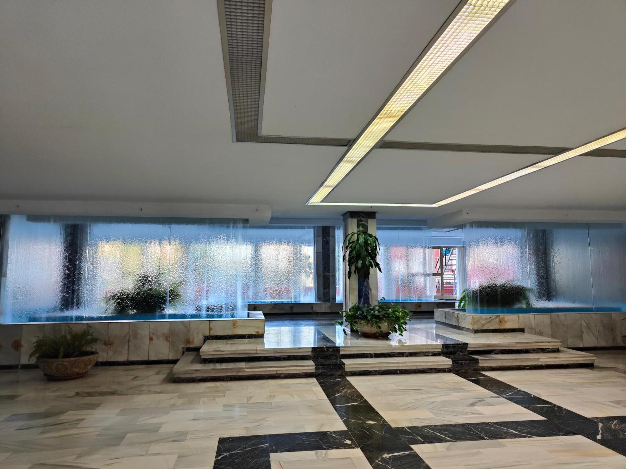 Apartamento Entero, Enormes Piscinas, Terraza Y Playa بينالماذينا المظهر الخارجي الصورة