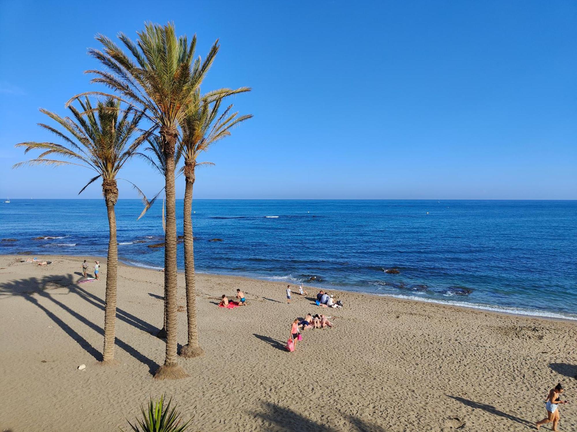 Apartamento Entero, Enormes Piscinas, Terraza Y Playa بينالماذينا المظهر الخارجي الصورة