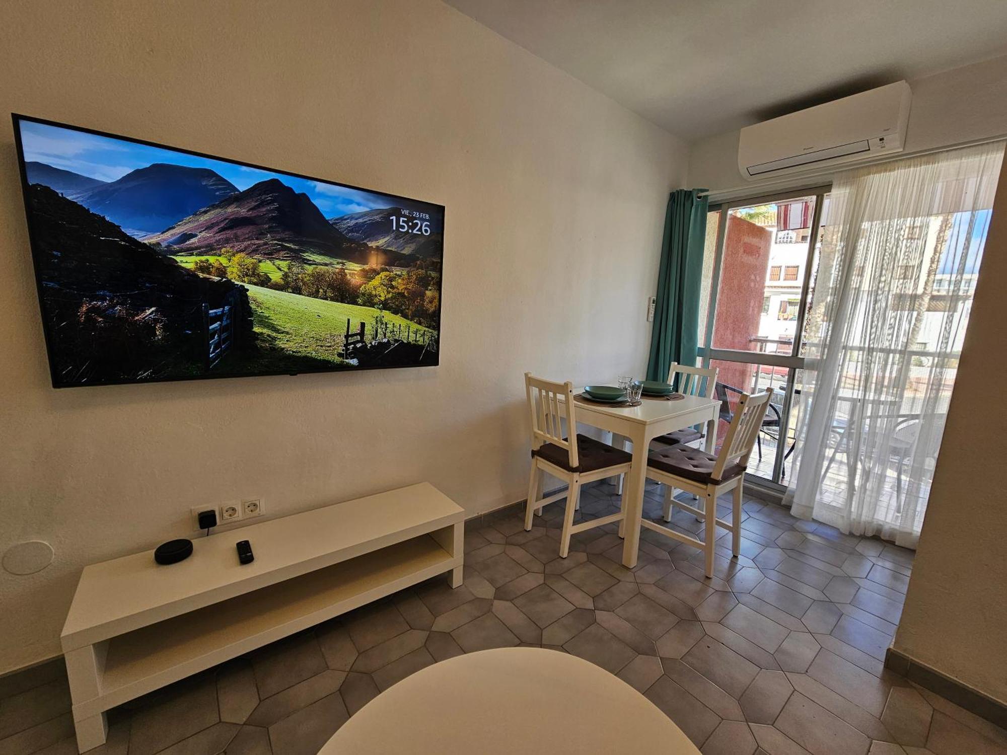 Apartamento Entero, Enormes Piscinas, Terraza Y Playa بينالماذينا المظهر الخارجي الصورة